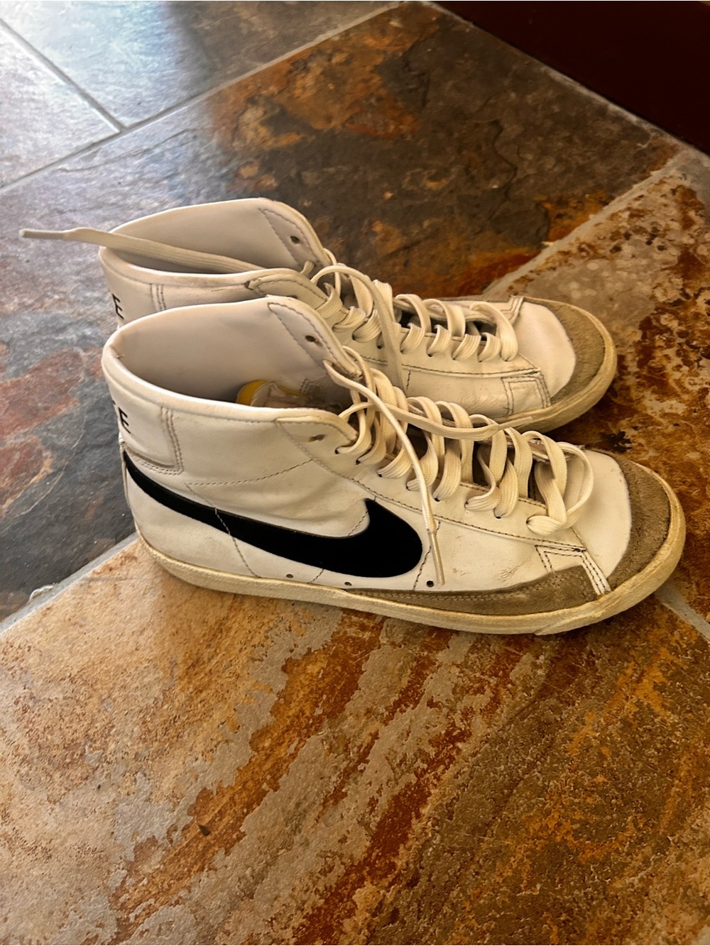 Nike Blazer Mid ‘77 White Black Leather High Top Sneakers Women’s Size 8 - Picture 5 of 9